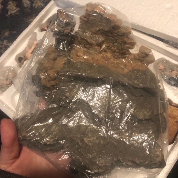 House of Lloyd Christmas Around the World The Presepio Nativity Scene (read) - Picture 3 of 7